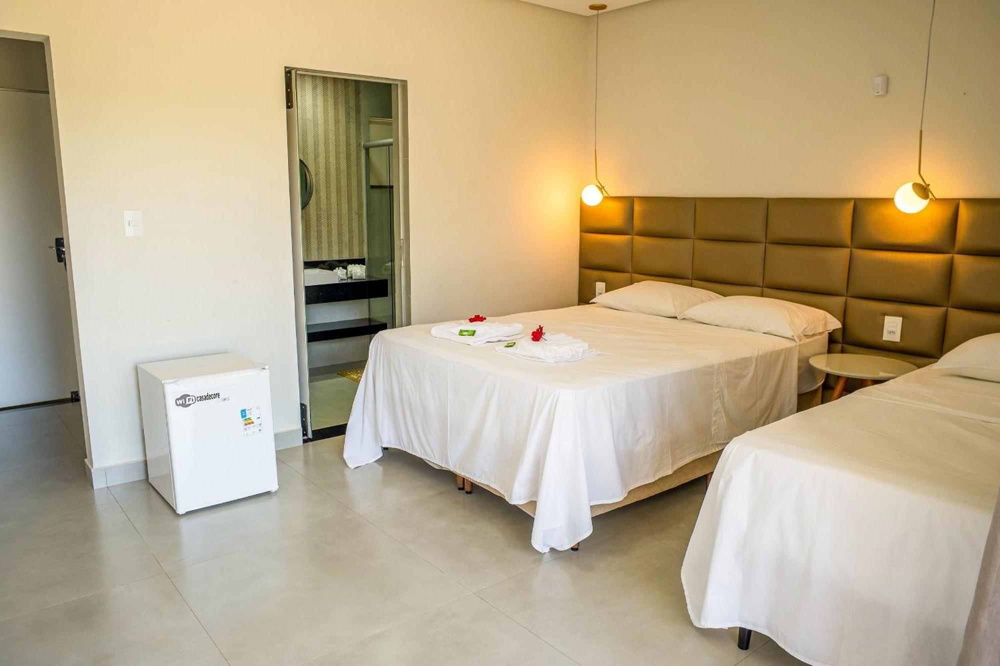 Pousada Com Piscina, Jacuzzi E Com Vista Em Capitolio - Casa Decore エクステリア 写真