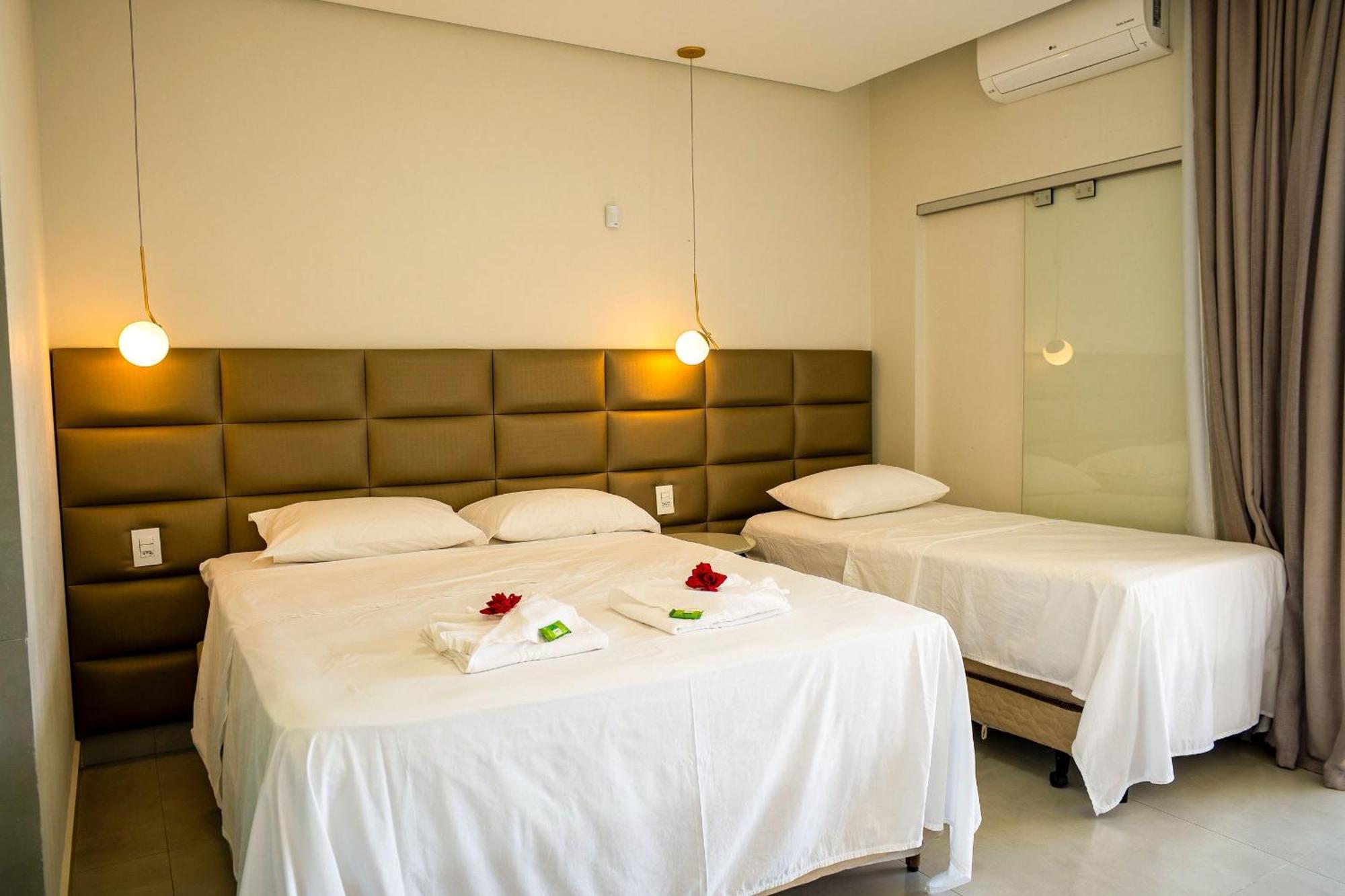 Pousada Com Piscina, Jacuzzi E Com Vista Em Capitolio - Casa Decore エクステリア 写真