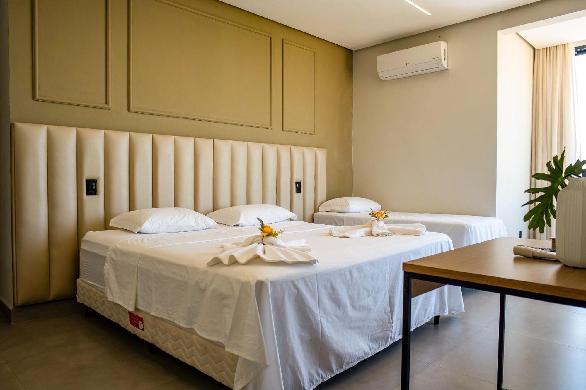 Pousada Com Piscina, Jacuzzi E Com Vista Em Capitolio - Casa Decore エクステリア 写真