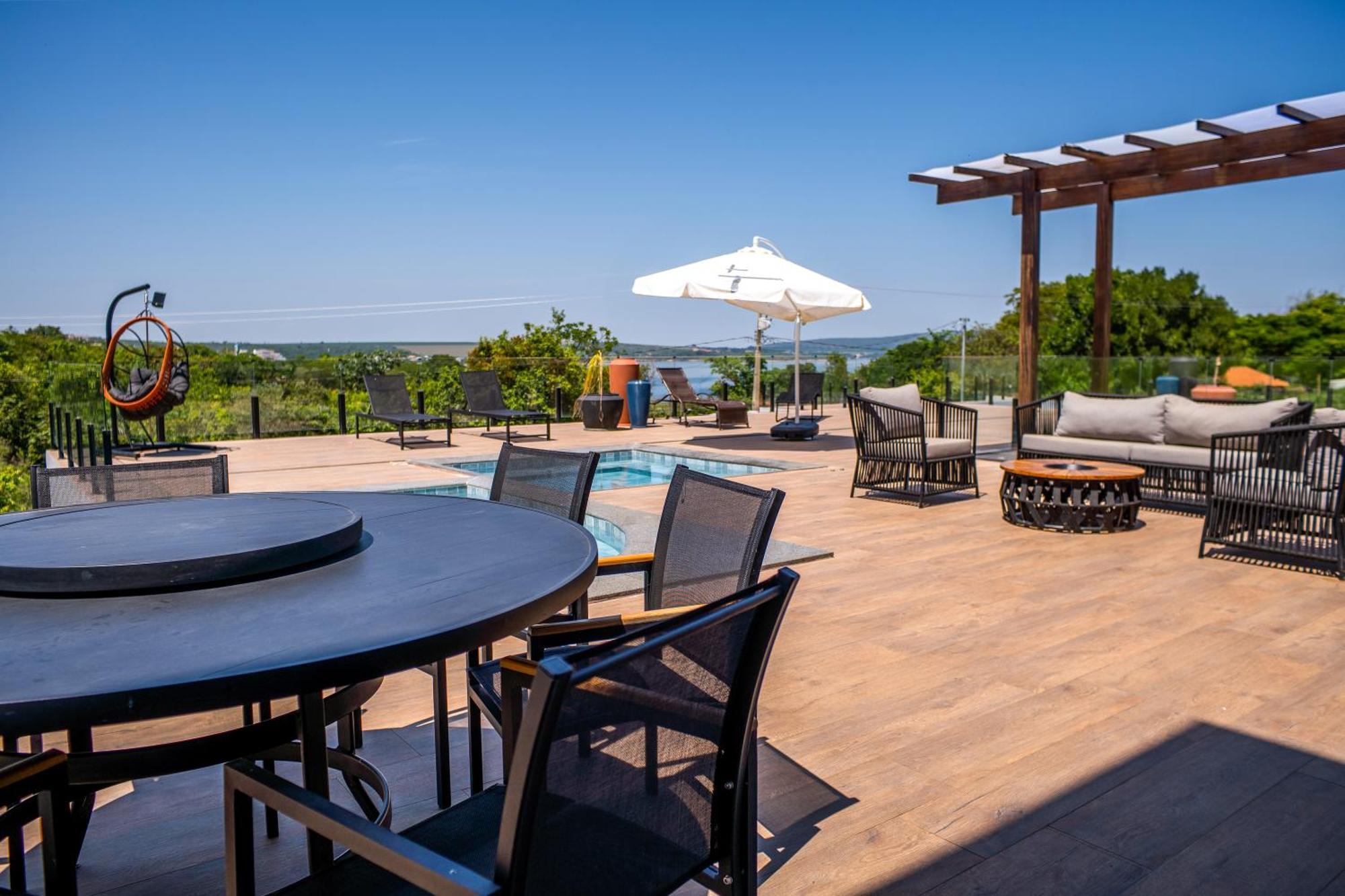 Pousada Com Piscina, Jacuzzi E Com Vista Em Capitolio - Casa Decore エクステリア 写真